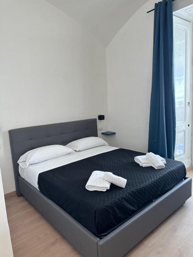 Maison Dante Naples Luaran gambar